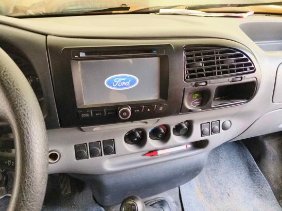 [苏州·苏E] 二手福特经典全顺2013款 2.8T柴油普通型短轴中顶JX493ZLQ4