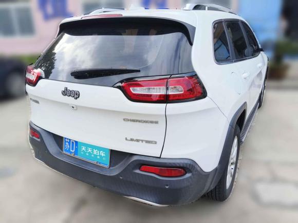 [常州·苏D] 二手Jeep自由光2017款 2.0L 优越版