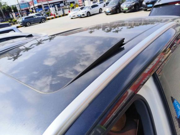 [广州·粤A] 二手本田本田UR-V2017款 370TURBO 两驱尊贵版 国V