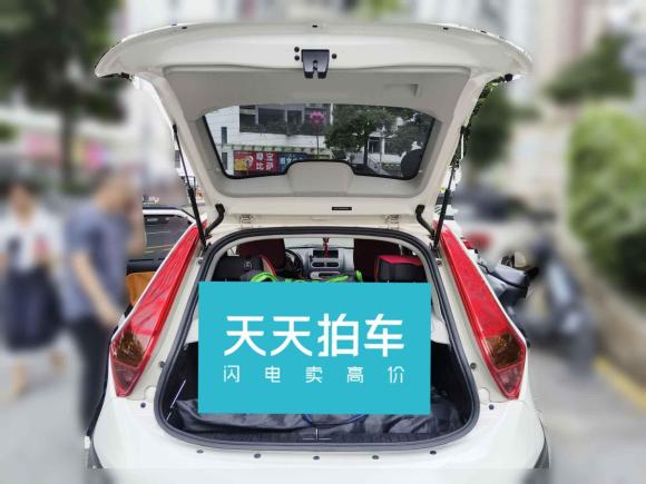 [深圳·粤B] 二手名爵名爵3SW2015款 1.5L AMT精英型