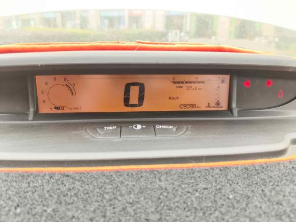 [成都·川A] 二手雪铁龙世嘉2016款 经典 三厢 1.6L 手动CNG