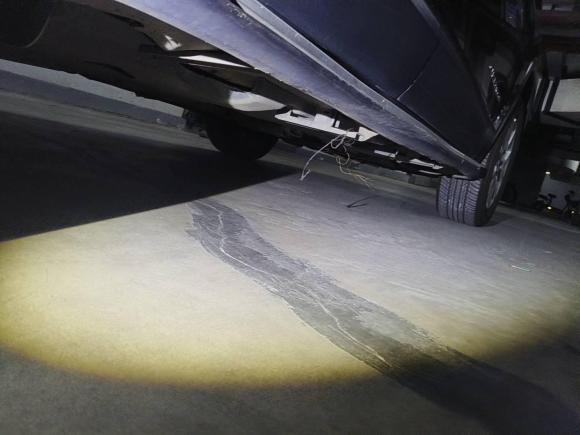 [广州·粤R] 二手Jeep自由光2016款 2.4L 专业版