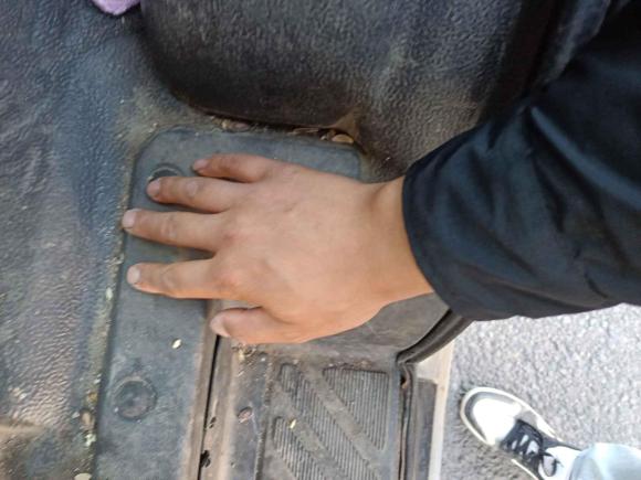 [无锡·苏B] 二手福特新世代全顺2016款 2.2T短轴6座中顶多功能车