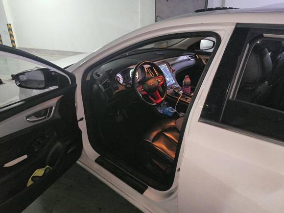 [上海·沪A] 二手荣威荣威i6 MAX新能源2020款 1.5T PHEV爽酷版