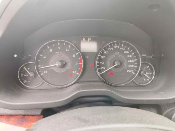 [佛山·粤Y] 二手斯巴鲁傲虎2011款 2.5i豪华导航版