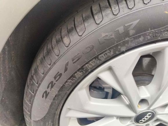 [西安·陕A] 二手奥迪奥迪A4L2019款 40 TFSI 进取型 国VI