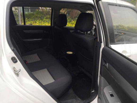 [杭州·浙A] 二手铃木雨燕2013款 1.5L 手动标准版