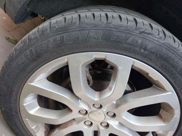 [北京·京L] 二手路虎揽胜极光2014款 2.0T 5门耀动版