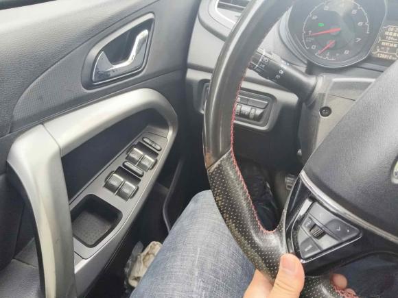 [南通·苏F] 二手奇瑞瑞虎52016款 2.0L 手动家悦版