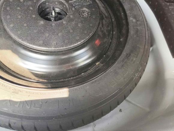 [西安·陕A] 二手福特福克斯2017款 两厢 1.6L 手动舒适型智行版