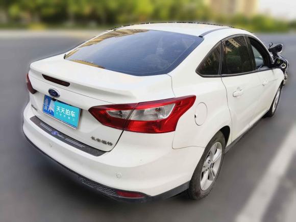 [济南·鲁A] 二手福特福克斯2012款 三厢 1.6L 自动风尚型