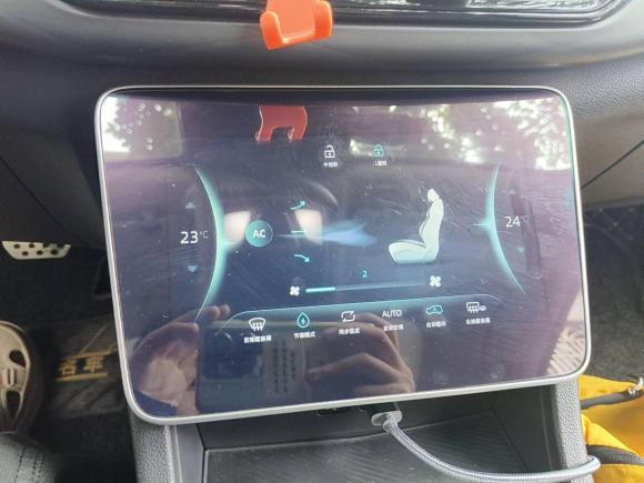 [深圳·粤B] 二手威马汽车威马W62021款 520km NEX探索版