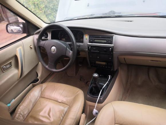 [上海·沪C] 二手大众桑塔纳志俊2008款 1.8L 手动舒适型