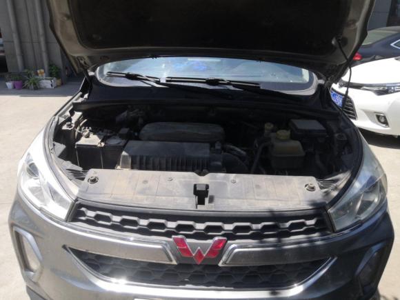 [无锡·苏B] 二手五菱汽车五菱宏光S32018款 1.5T 手动豪华型 国V