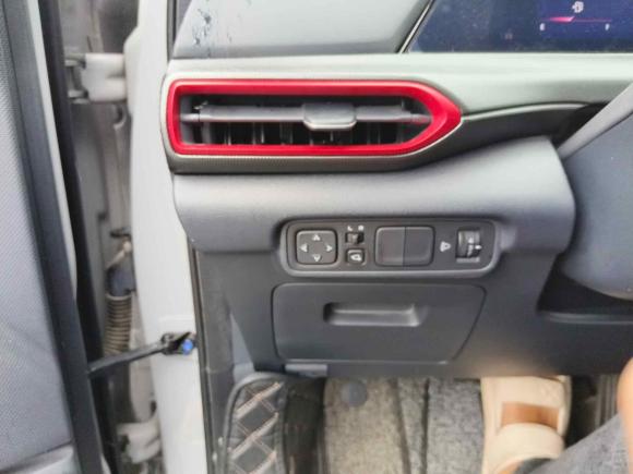 [义乌·浙G] 二手长安长安UNI-T2020款 1.5T 尊贵型