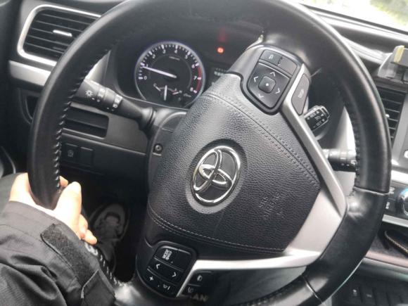 [成都·川A] 二手丰田汉兰达2017款 2.0T 两驱豪华版 7座