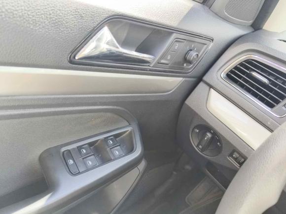 [上海·甘E] 二手大众朗行2015款 1.6L 手动风尚版