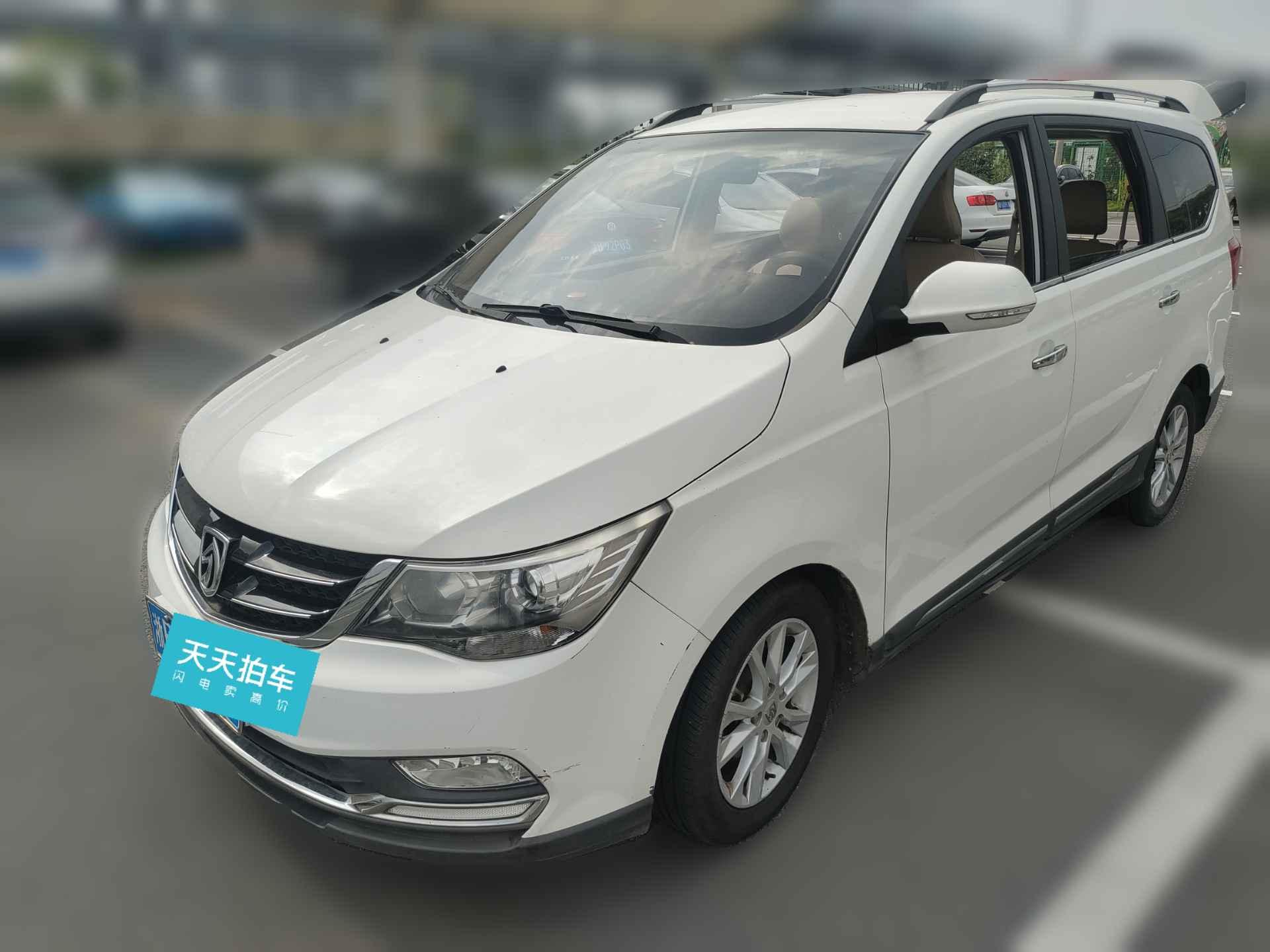 [宁波·浙B] 宝骏宝骏7302016款 1.5T 手动舒适型 7座