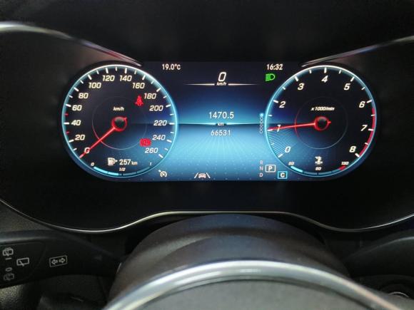 [青岛·鲁B] 二手奔驰奔驰GLC2020款 改款 GLC 300 L 4MATIC 动感型