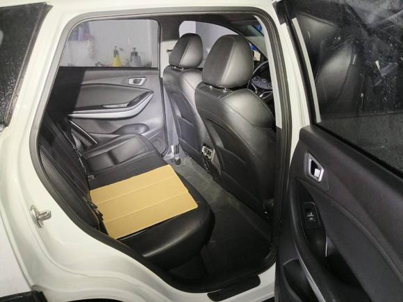 [芜湖·皖B] 二手奇瑞瑞虎72016款 1.5T 手动耀目版