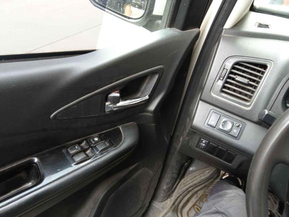 [广州·粤A] 二手东风风行风行F6002019款 F600L 2.0L 豪华型 7座