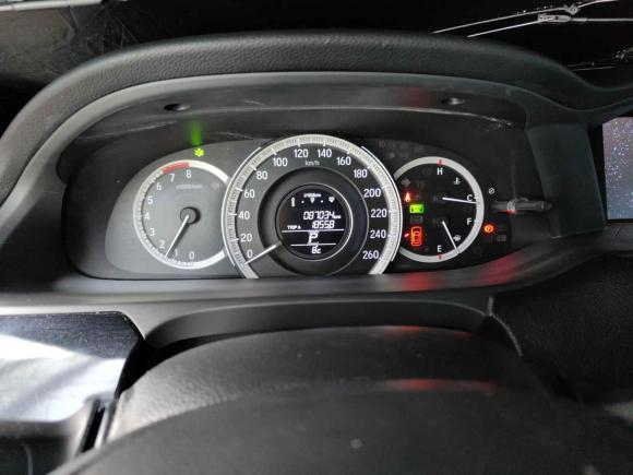 [深圳·赣F] 二手本田雅阁2016款 2.0L 精英版