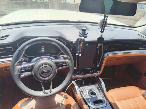 [常州·苏D] 二手众泰众泰T7002017款 1.8T 双离合尊贵型贺岁版