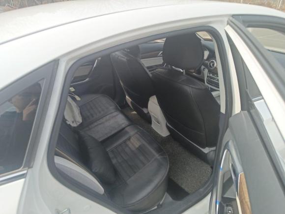 [北京·京A] 二手北京汽车北京EU52018款 R500 智风版