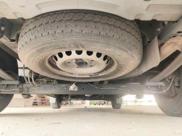 [广州·粤A] 二手福特全顺2017款 2.0T柴油多功能商用车短轴低顶国V