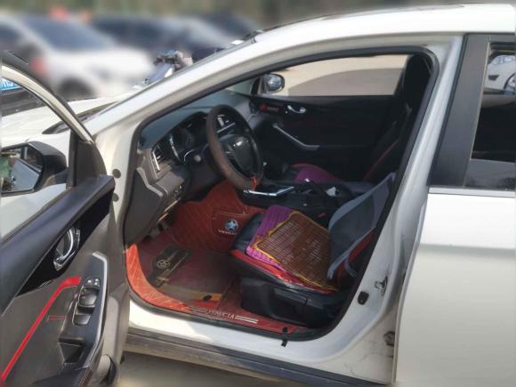 [上海·沪C] 二手启辰启辰D602018款 1.6L CVT智联精英版