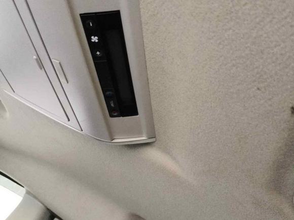 [广州·粤R] 二手纳智捷大7 MPV2016款 2.0T 豪华型