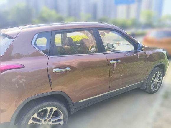 [无锡·苏B] 二手北京汽车绅宝X352016款 1.5L 自动尊贵版