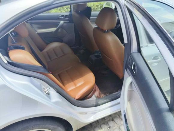 [南昌·赣A] 二手斯柯达明锐2015款 经典款 1.6L 手动逸致版