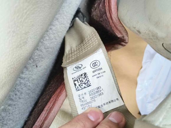 [成都·川G] 二手别克凯越2015款 1.5L 手动经典型