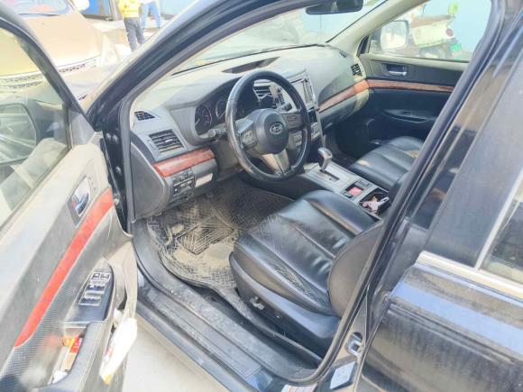 [无锡·苏B] 二手斯巴鲁傲虎2010款 2.5i豪华版