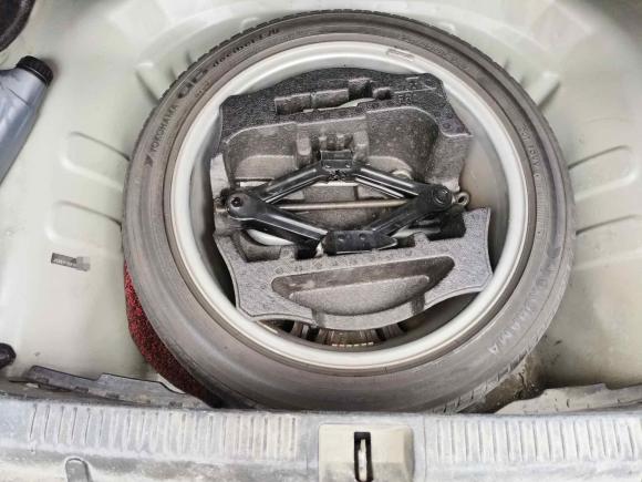 [上海·苏F] 二手铃木凯泽西2011款 2.4L 两驱运动导航版