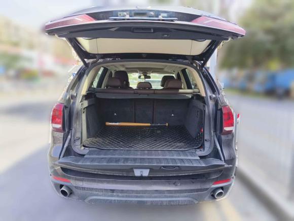 [深圳·粤B] 二手宝马宝马X52015款 xDrive28i