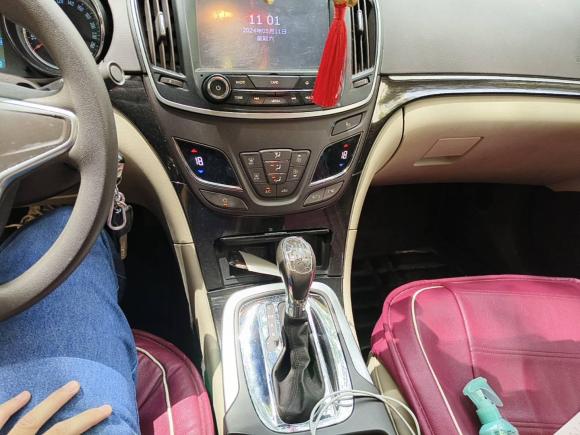 [深圳·粤B] 二手别克君威2015款 2.0L 领先时尚型