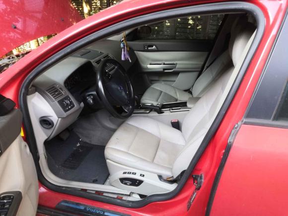 [温州·浙C] 二手沃尔沃沃尔沃S402007款 2.5L T5