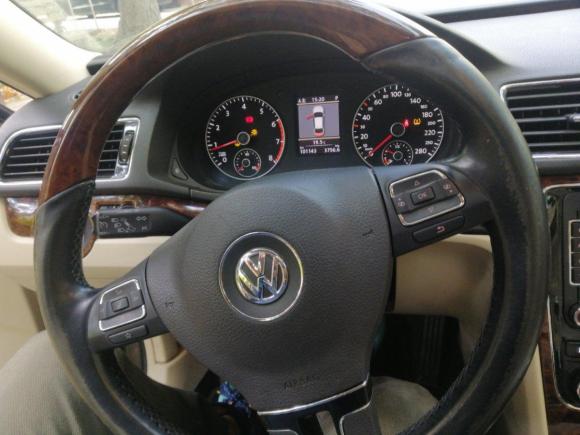 [上海·沪E] 二手大众帕萨特2011款 2.0TSI DSG至尊版