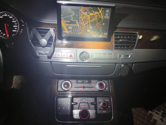 [成都·川A] 二手奥迪奥迪A82017款 A8L 45 TFSI quattro舒适型