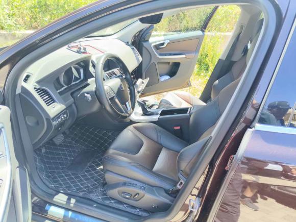 [北京·京J] 二手沃尔沃沃尔沃XC602017款 T5 AWD 智远升级版