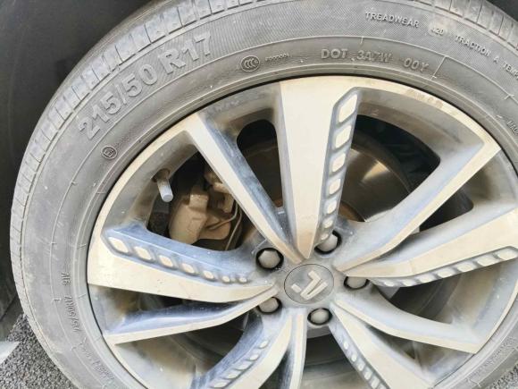 [上海·沪A] 二手飞凡汽车飞凡ER62021款 新动版 620km 智行版