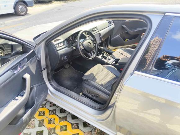 [上海·沪B] 二手斯柯达速派2016款 TSI280 DSG创行版