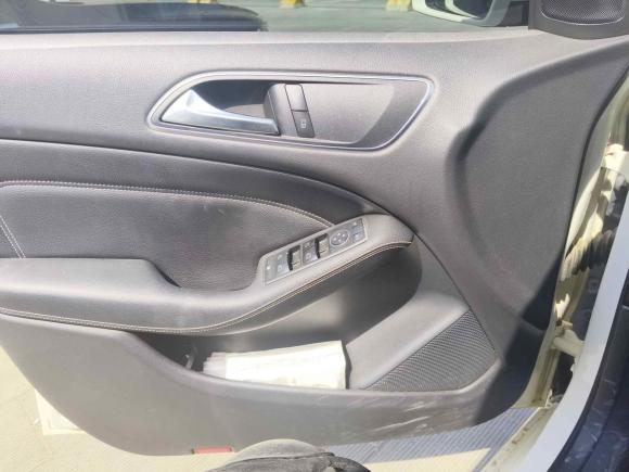 [青岛·鲁B] 二手奔驰奔驰B级2015款 B 200 动感型