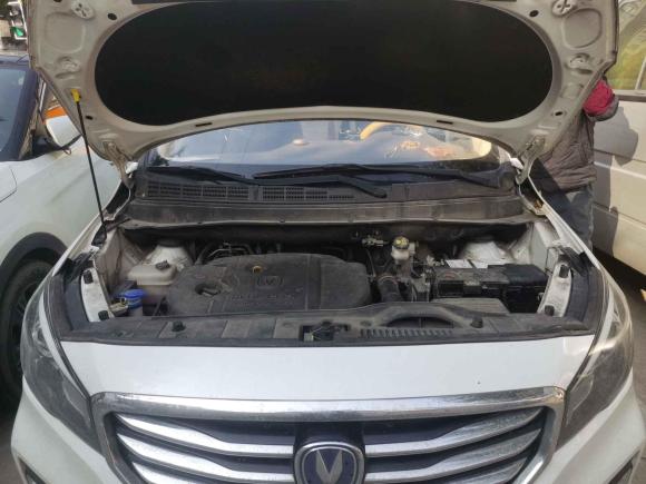 [上海·皖K] 二手长安凌轩2017款 1.6L 手动精英型