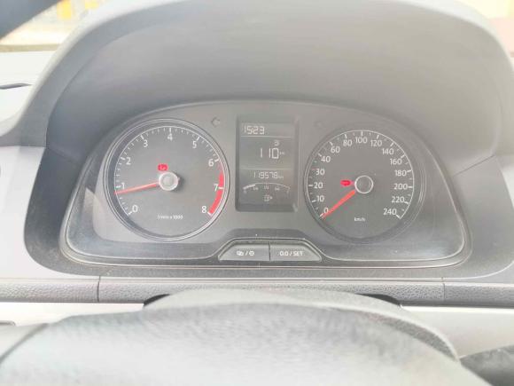 [青岛·鲁B] 二手大众朗逸2017款 1.6L 手动风尚版