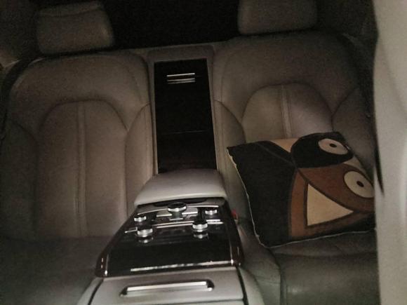 [义乌·浙G] 二手奥迪奥迪A82011款 A8L W12 6.3 FSI quattro