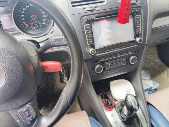 [济南·鲁A] 二手大众高尔夫2011款 1.4TSI 舒适旅行版