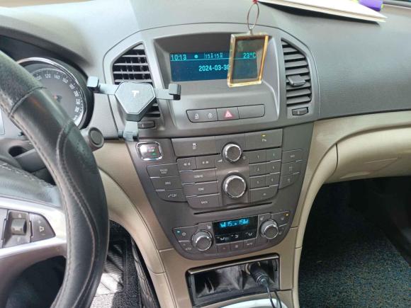 [无锡·苏B] 二手别克君威2012款 2.0L 豪华版